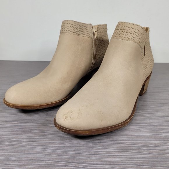 Lucky Brand Brintly Ankle Bootie, Beige Leather - Picture 10 of 12